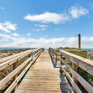 https://mainsail-131-beachfront-2br-with-free-seasonal-beach-service.hotels-destin.com