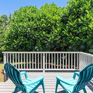 North Shore Garden Apartment