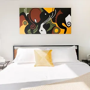 https://city-views-luxe-loft-espadin-lohi.seedenverhotels.com
